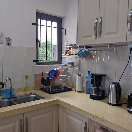 New Chic Apartment Flic En Flac Bagian luar foto